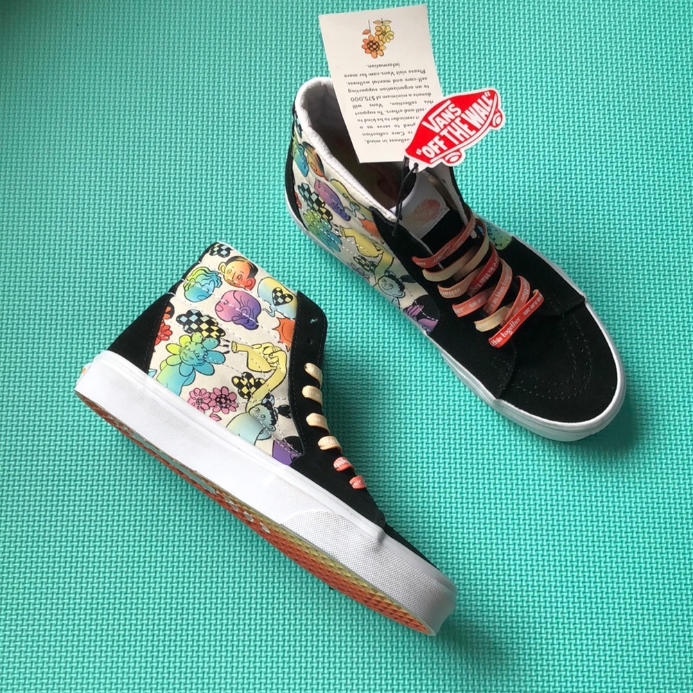 New Authentic Vans SK8Hi Women’s Shoe